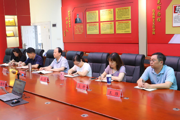 党委书记路海华一行调研马克思主义学院建设发展工作