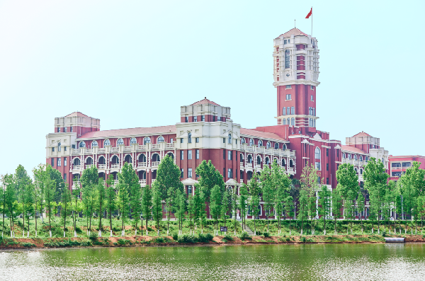 学校再添3门国家级一流本科课程